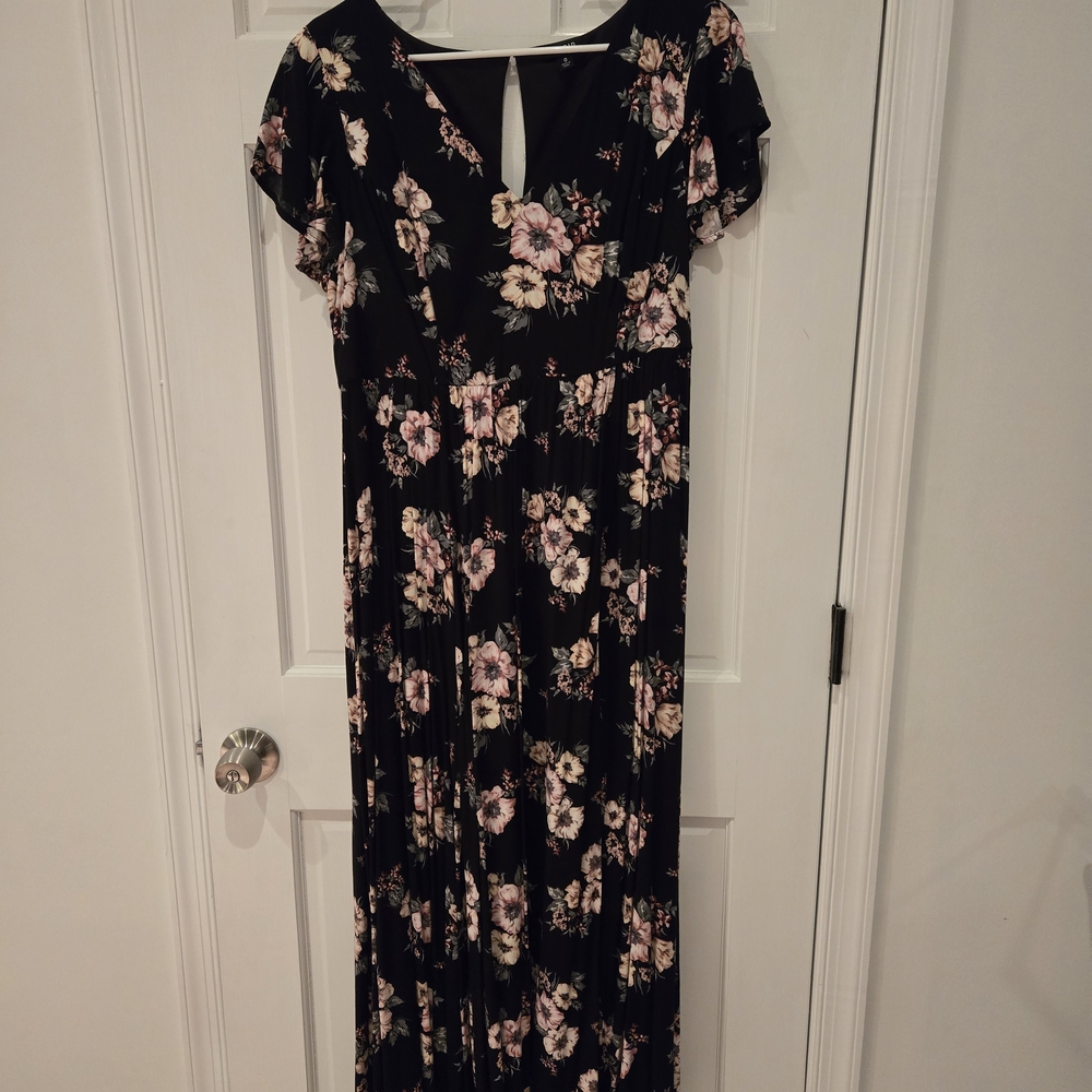 Torrid Floral Black Maxi Dress